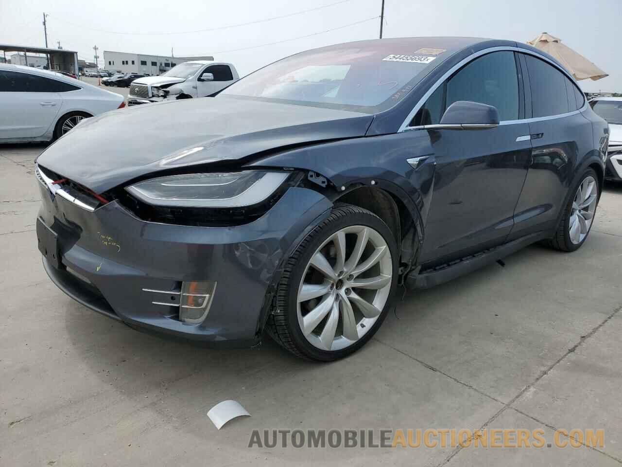 5YJXCBE25HF062728 TESLA MODEL X 2017