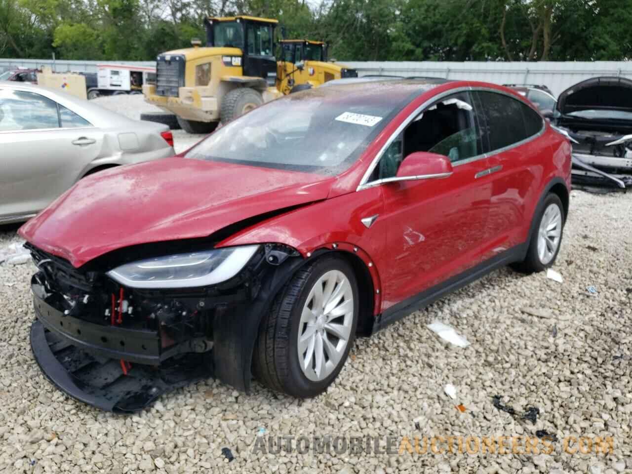 5YJXCBE25JF109620 TESLA MODEL X 2018