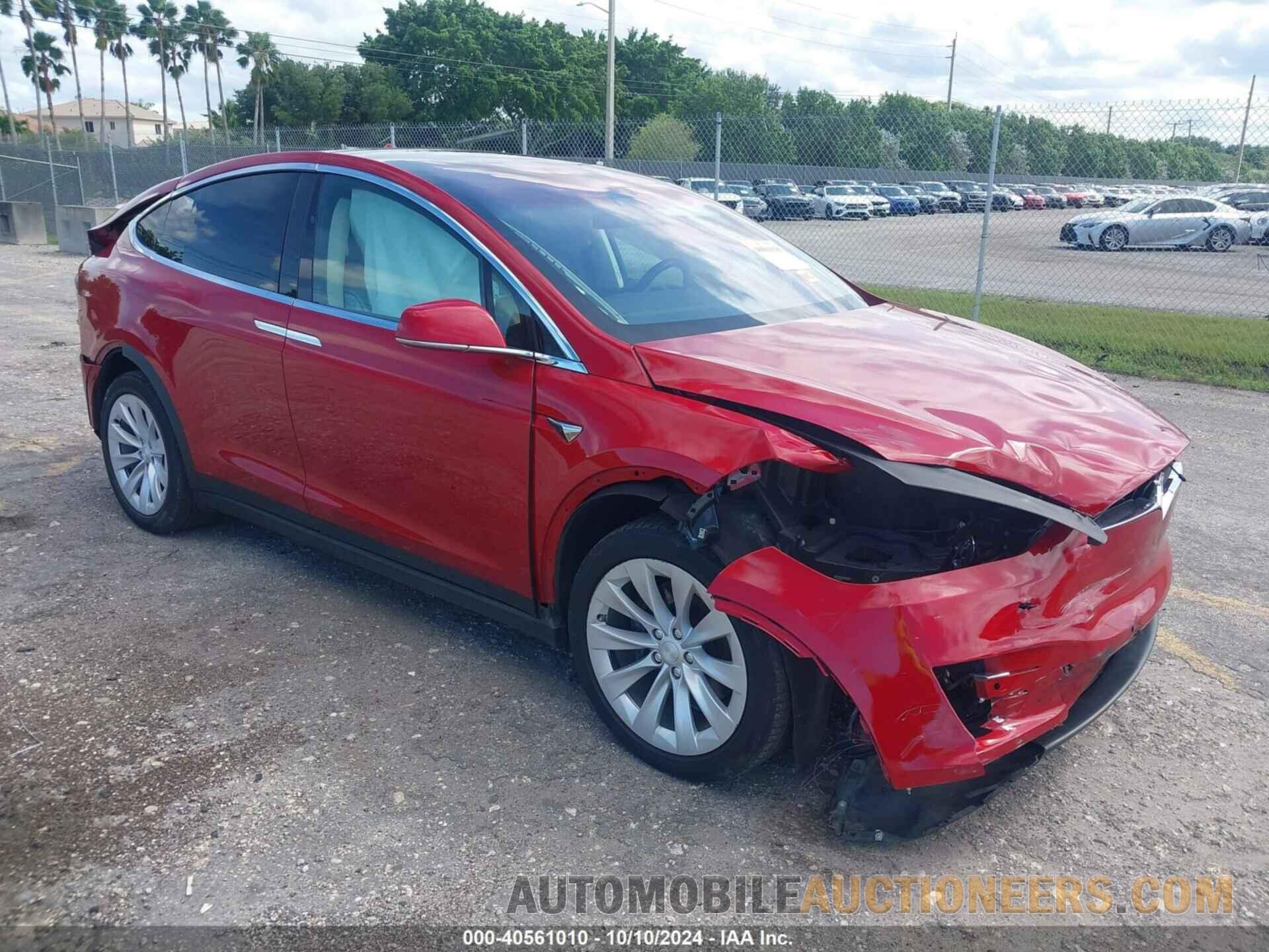 5YJXCBE25JF140110 TESLA MODEL X 2018