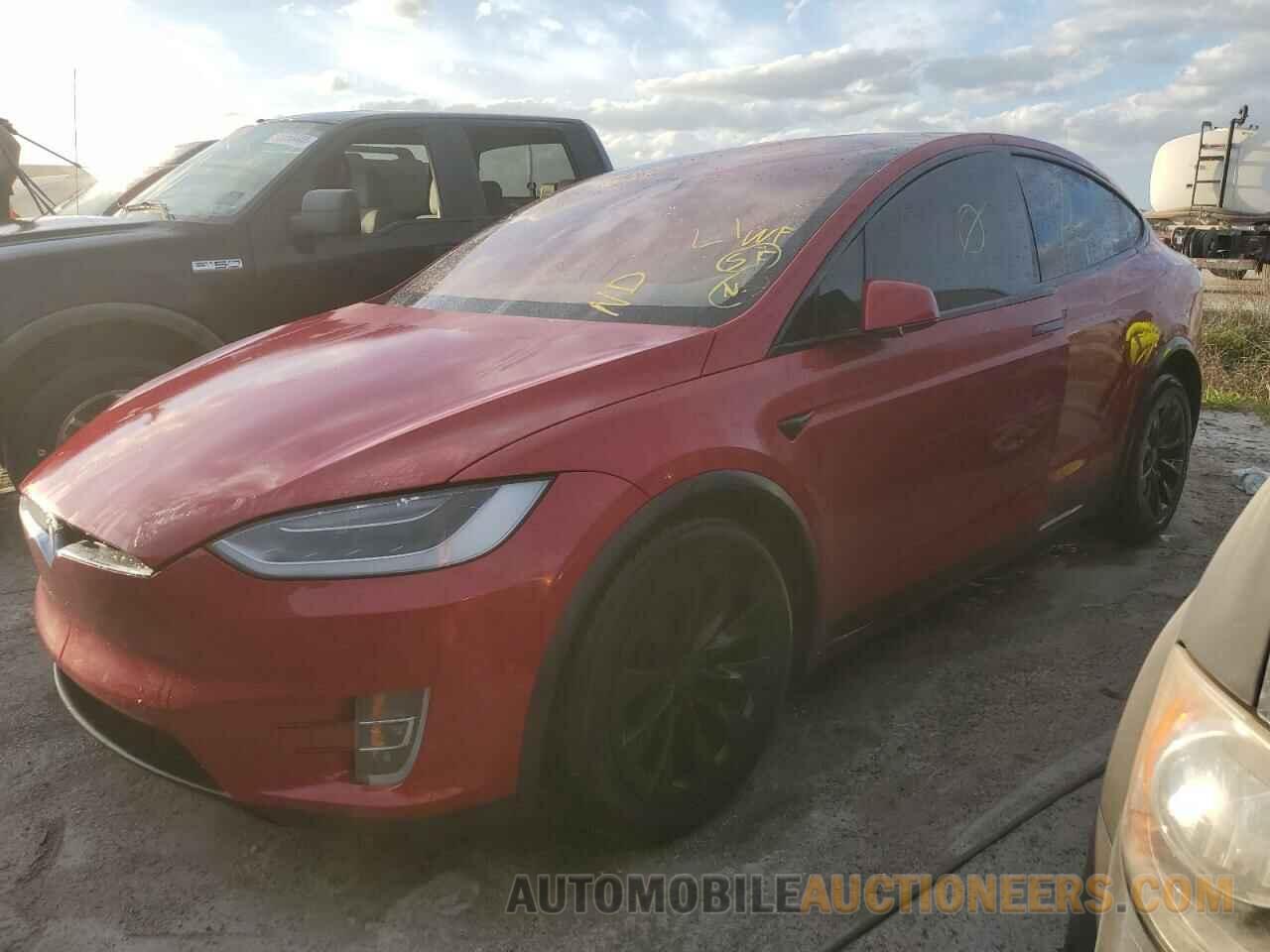 5YJXCBE25KF151920 TESLA MODEL X 2019