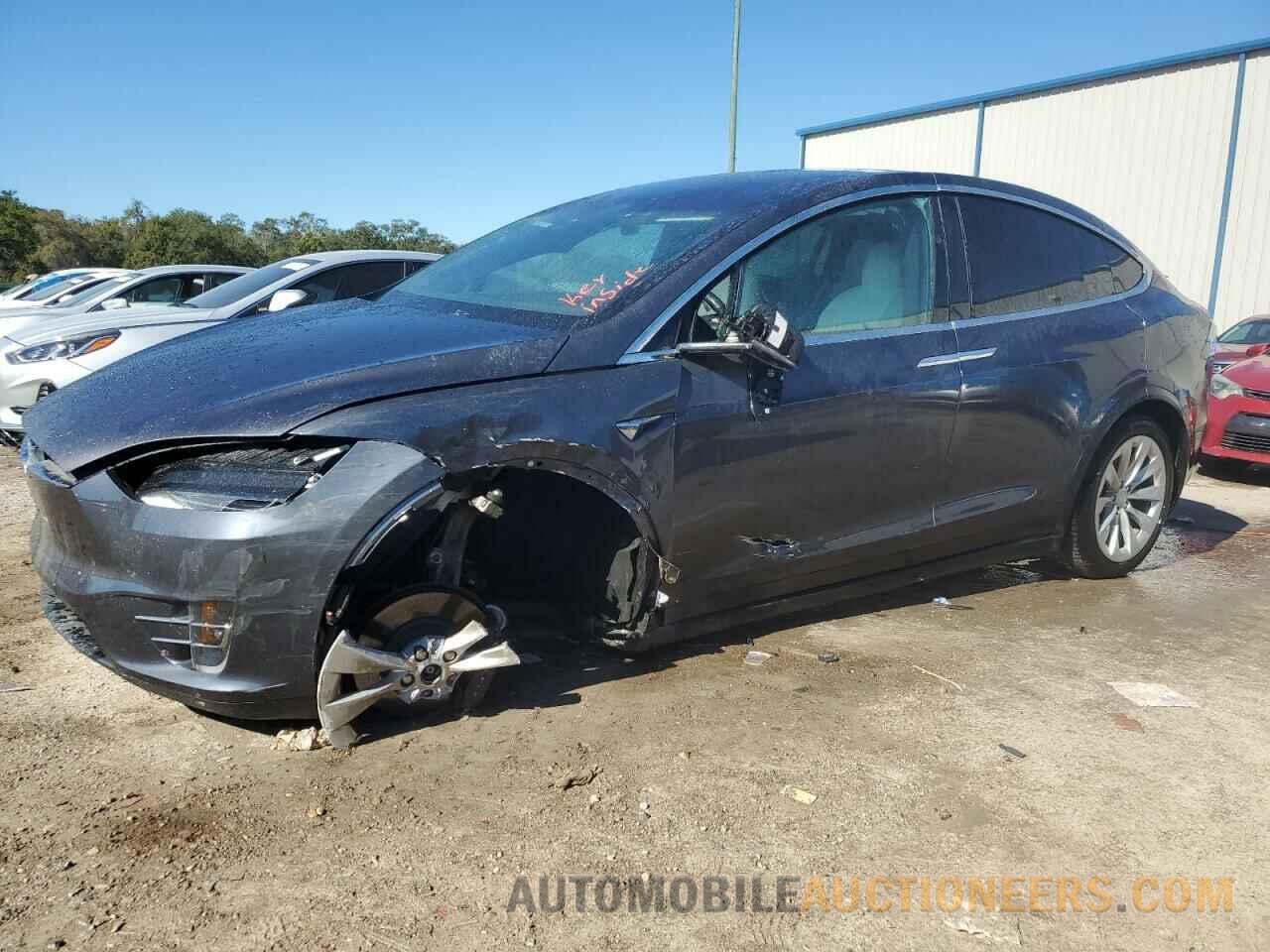 5YJXCBE25MF320448 TESLA MODEL X 2021