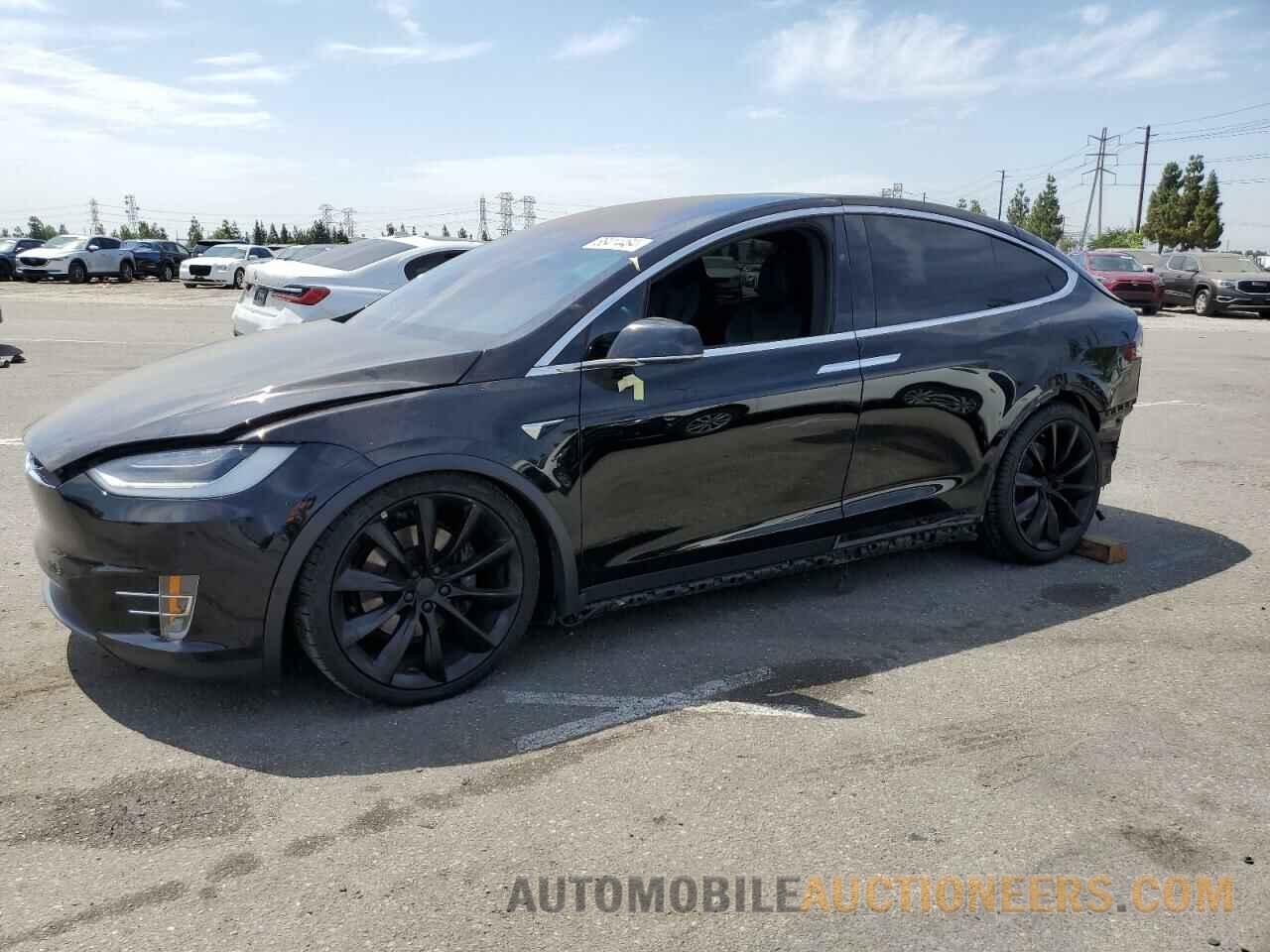 5YJXCBE25MF321714 TESLA MODEL X 2021