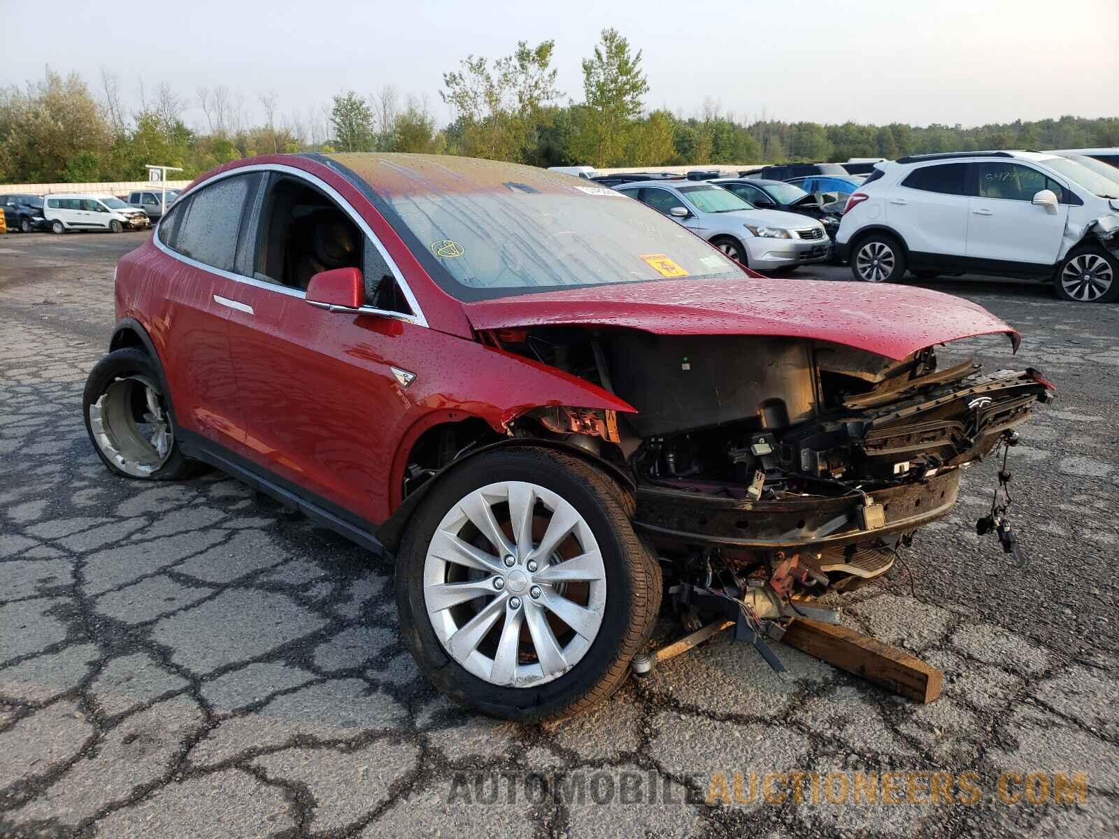 5YJXCBE26GF004271 TESLA MODEL X 2016