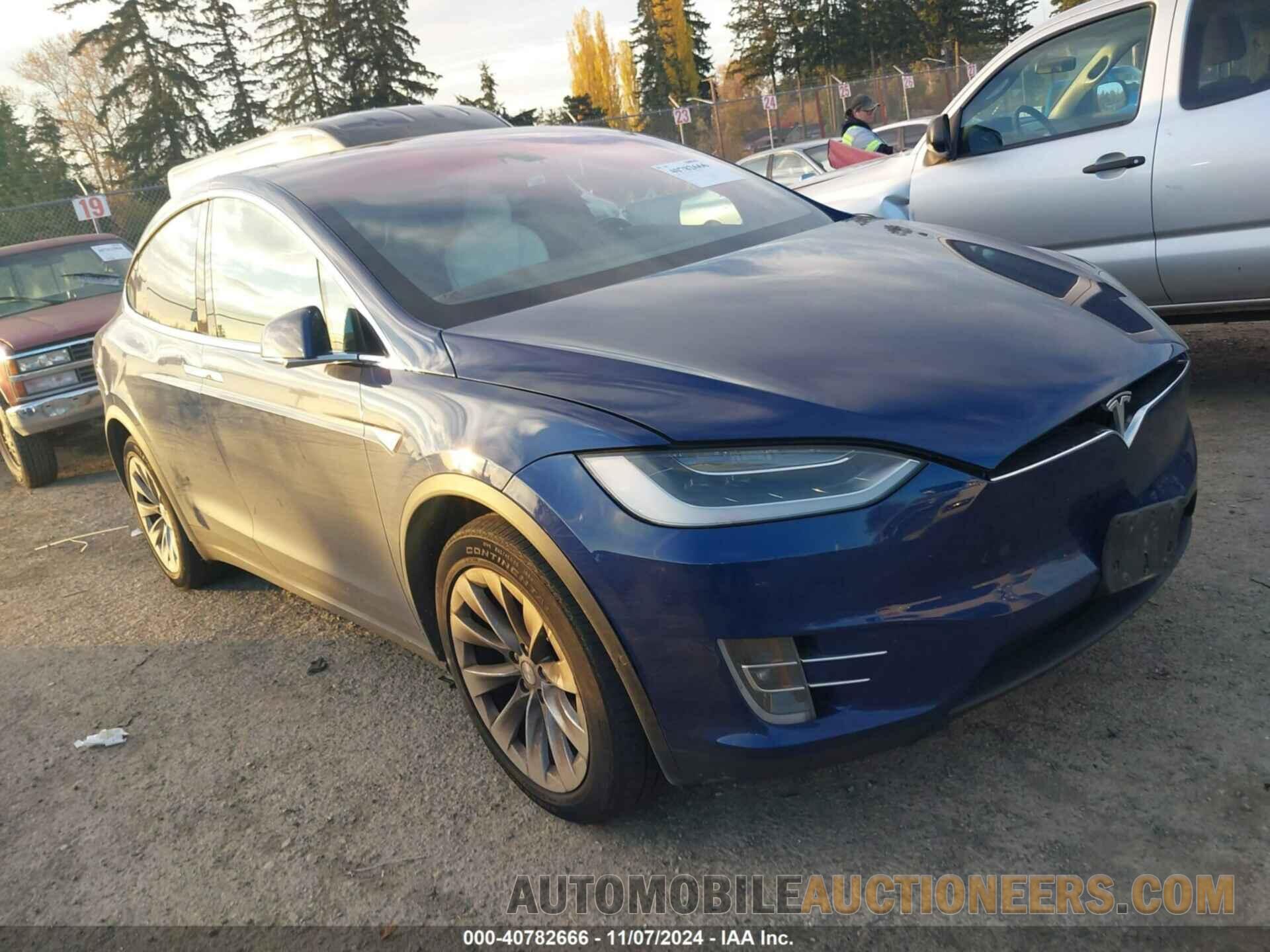 5YJXCBE26GF020972 TESLA MODEL X 2016