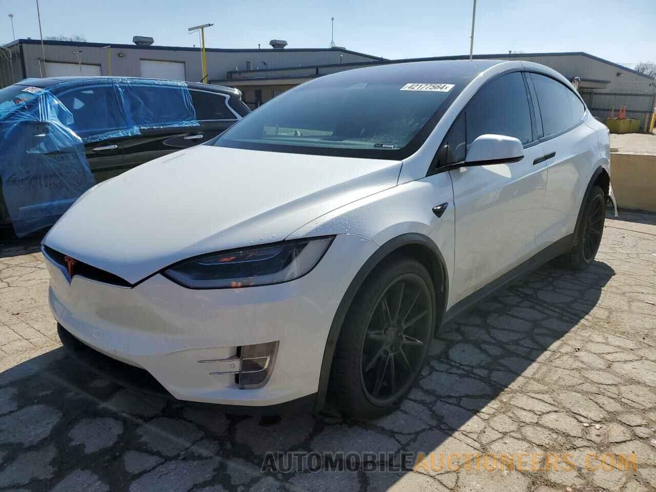 5YJXCBE26GF027792 TESLA MODEL X 2016