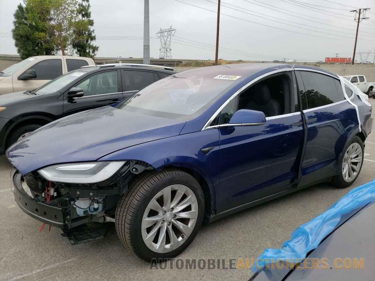 5YJXCBE26HF035294 TESLA MODEL X 2017