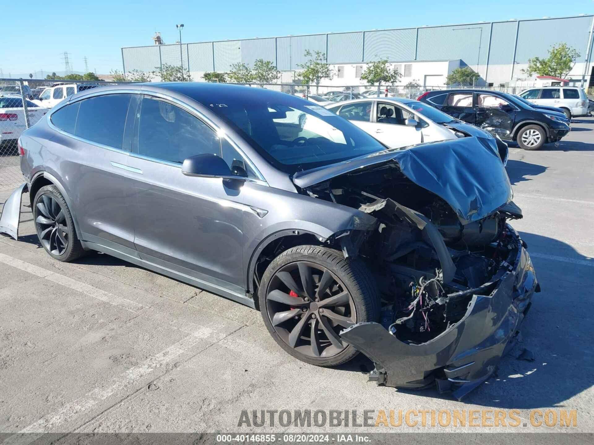 5YJXCBE26KF153210 TESLA MODEL X 2019