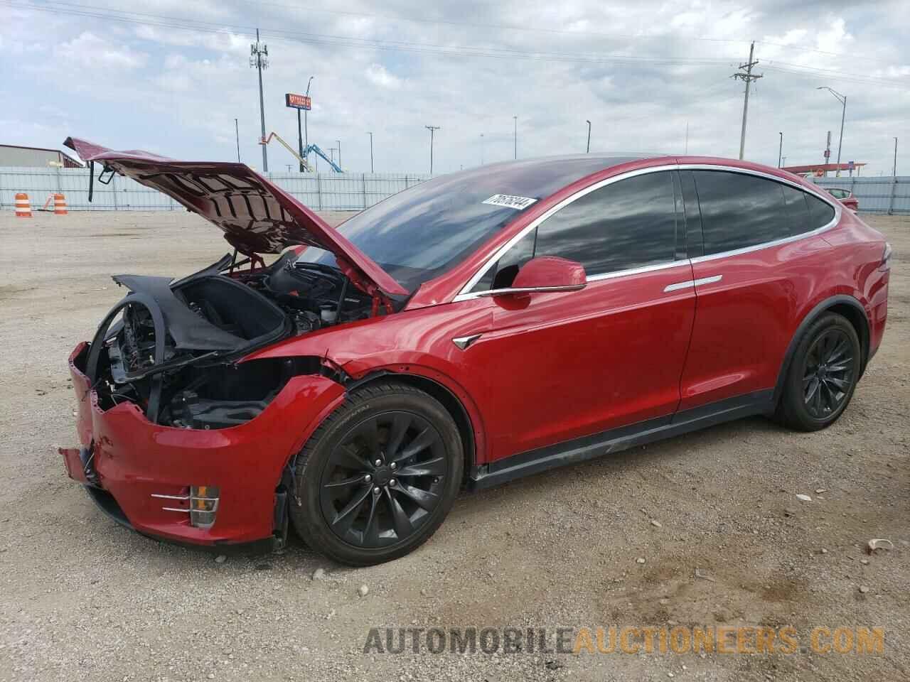 5YJXCBE26LF231292 TESLA MODEL X 2020