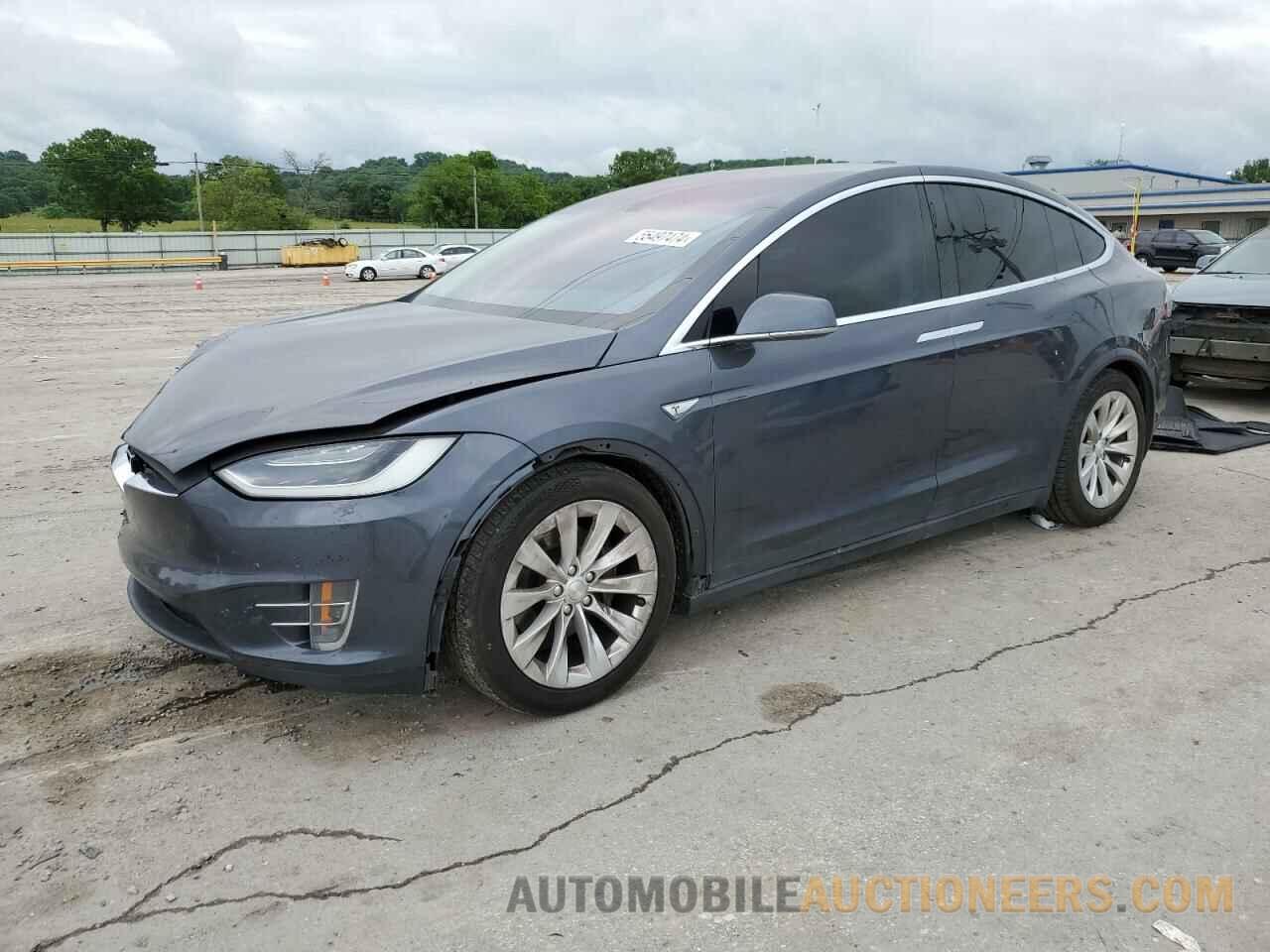 5YJXCBE27GF008829 TESLA MODEL X 2016