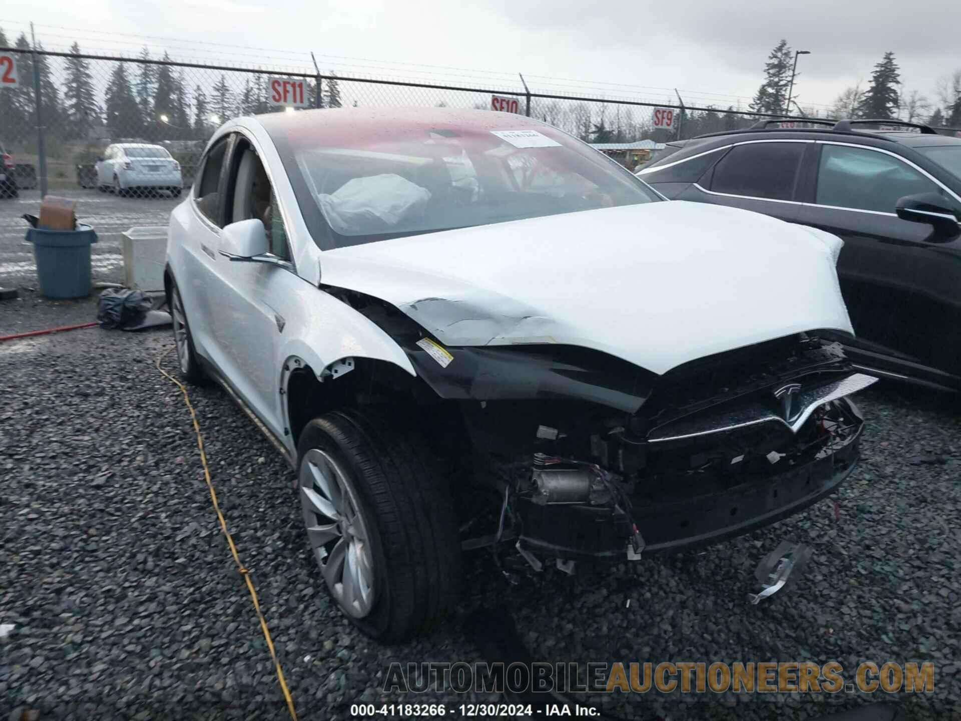 5YJXCBE27GF011102 TESLA MODEL X 2016