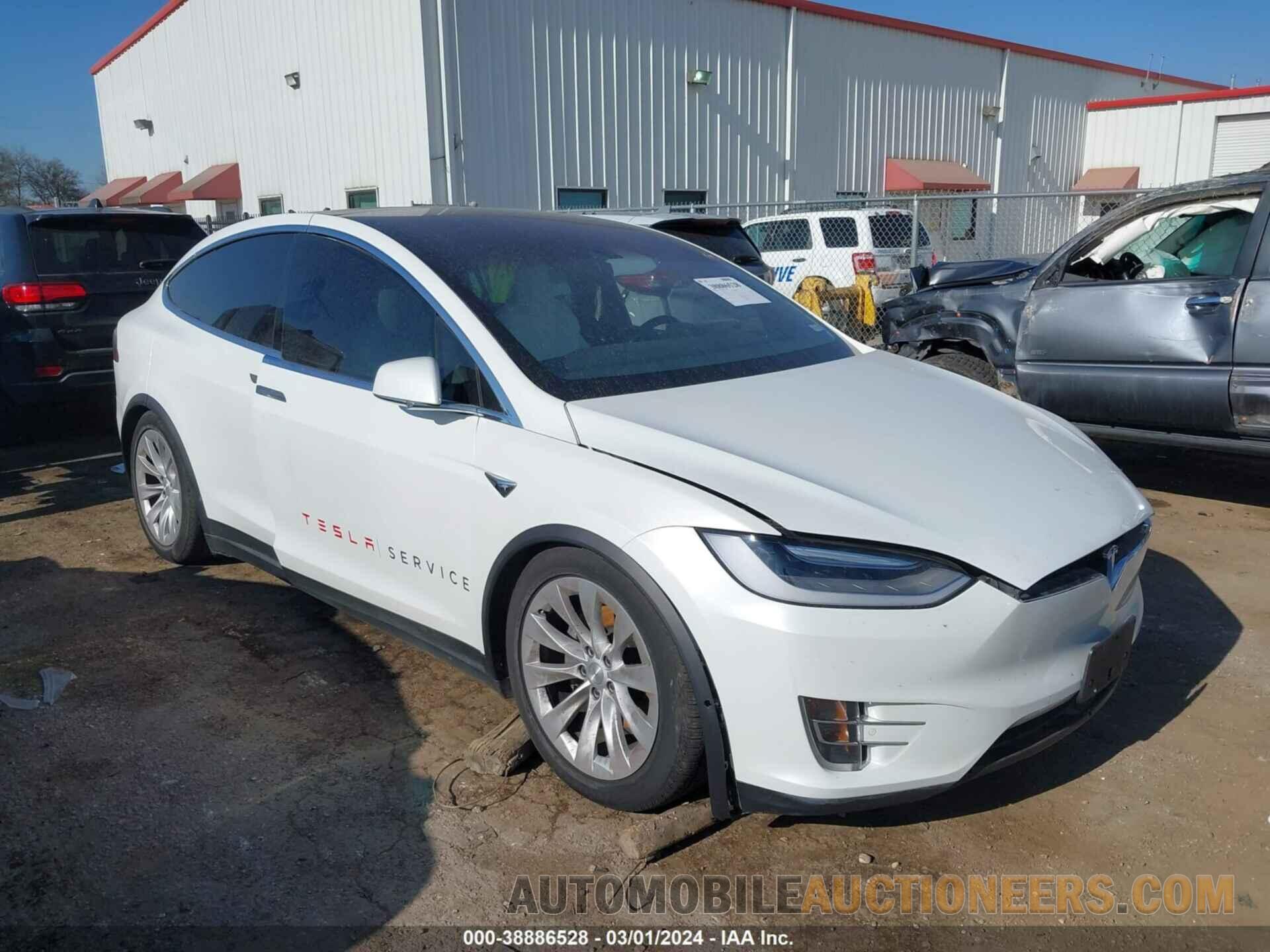 5YJXCBE27GF014159 TESLA MODEL X 2016