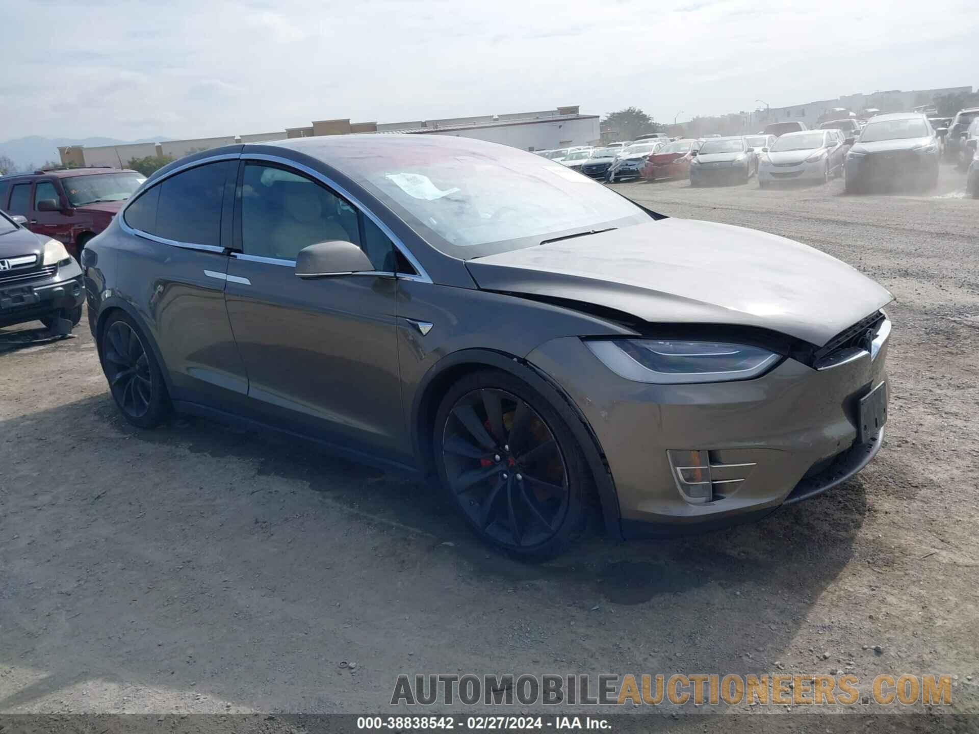 5YJXCBE27GF024237 TESLA MODEL X 2016