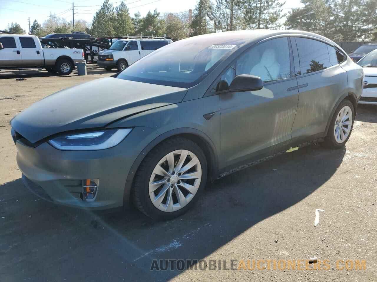 5YJXCBE27HF035742 TESLA MODEL X 2017