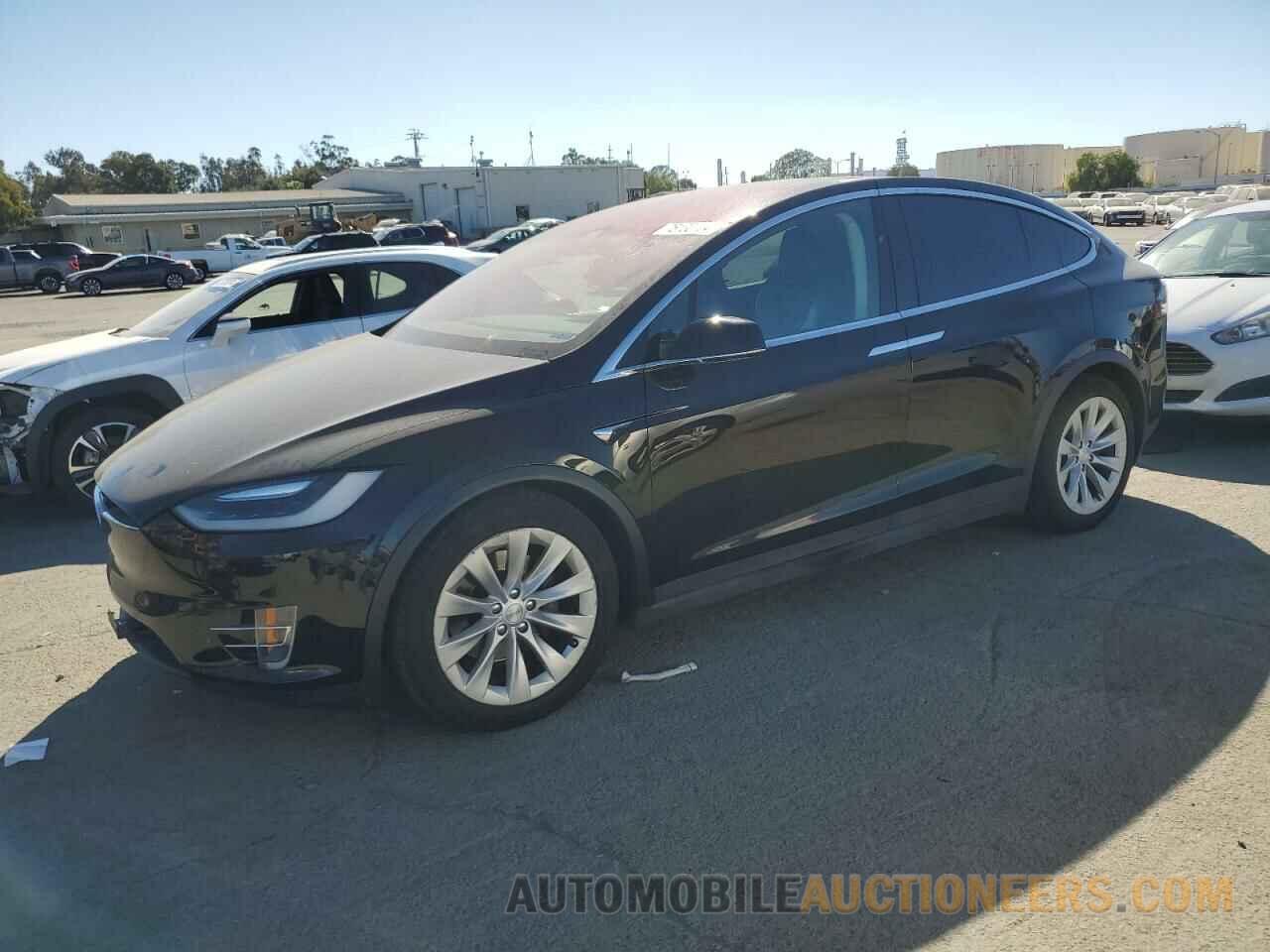 5YJXCBE27HF057644 TESLA MODEL X 2017