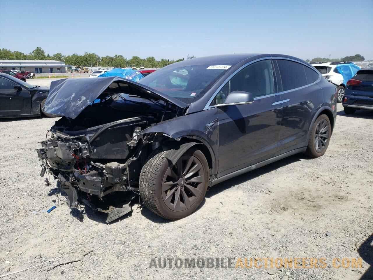 5YJXCBE27HF075819 TESLA MODEL X 2017