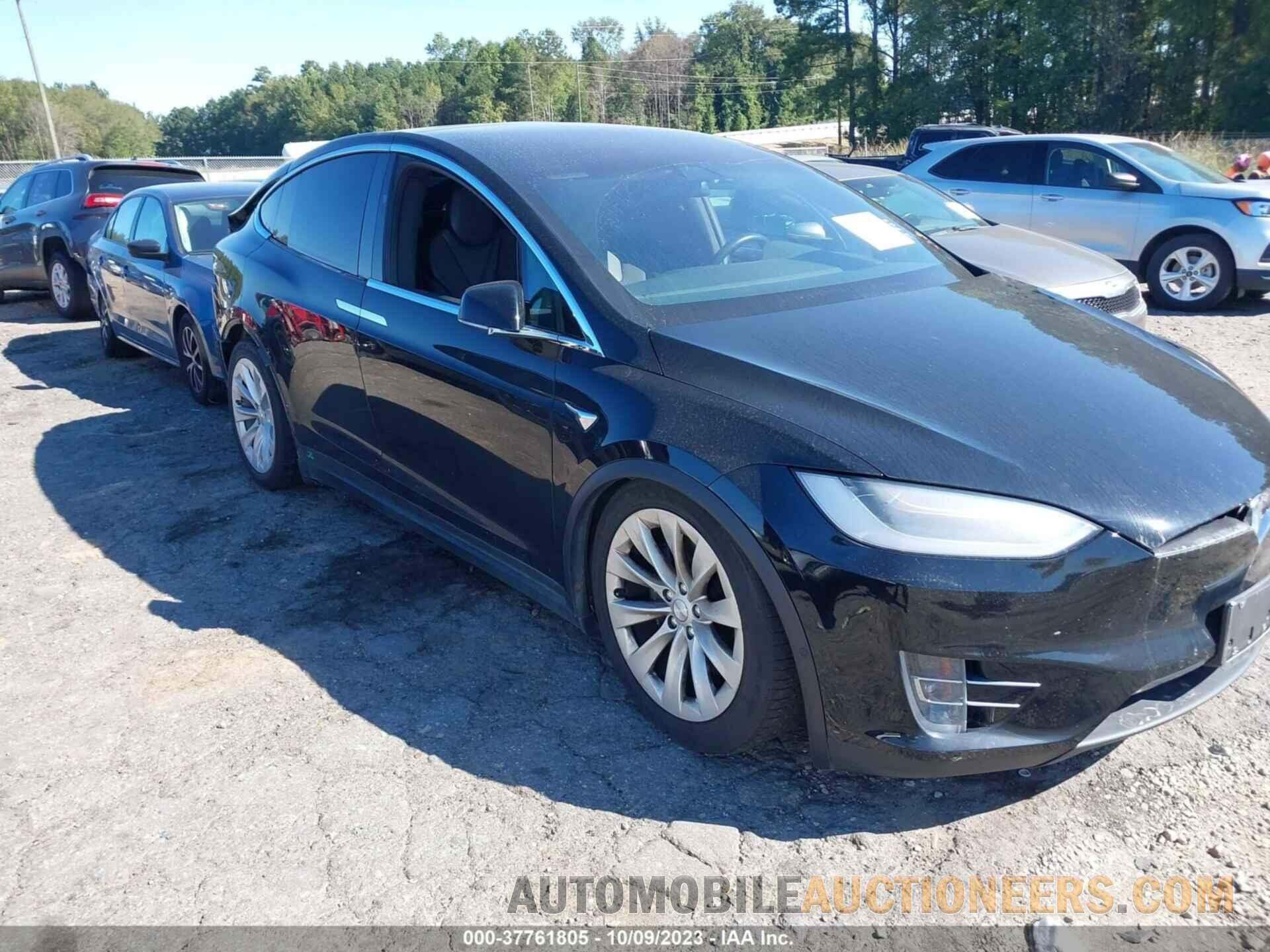 5YJXCBE27JF088740 TESLA MODEL X 2018