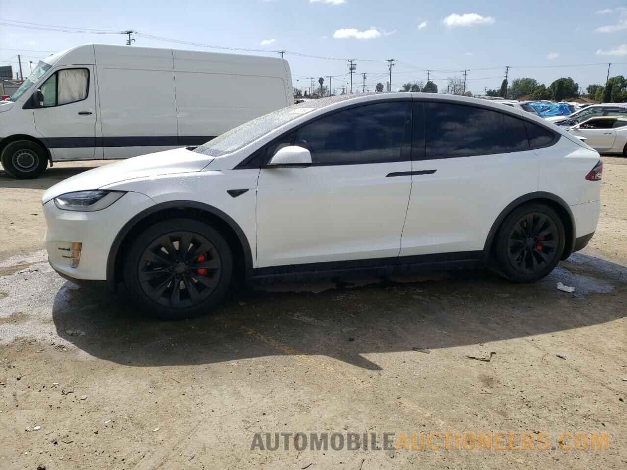 5YJXCBE27JF114172 TESLA MODEL X 2018