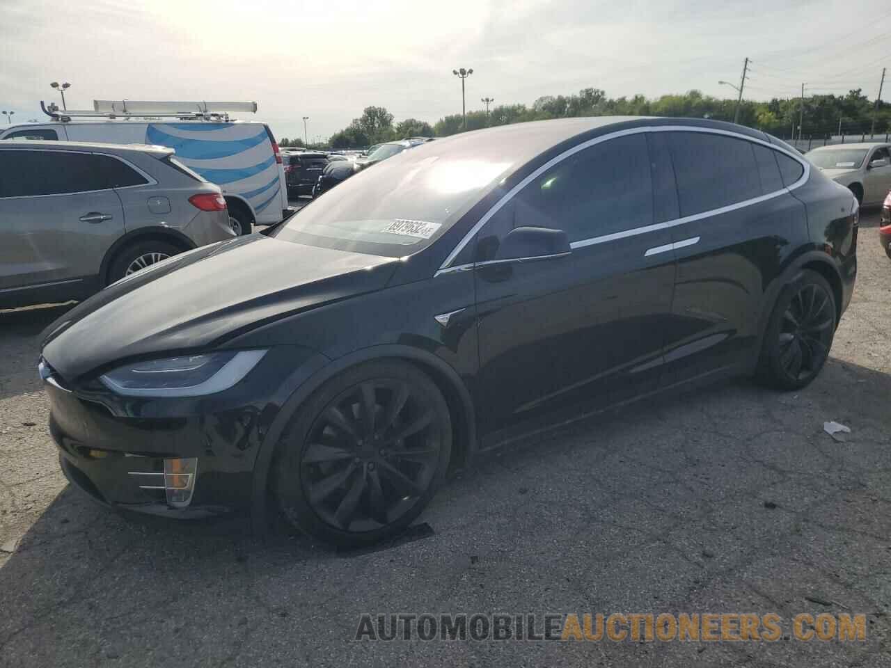 5YJXCBE27KF152499 TESLA MODEL X 2019