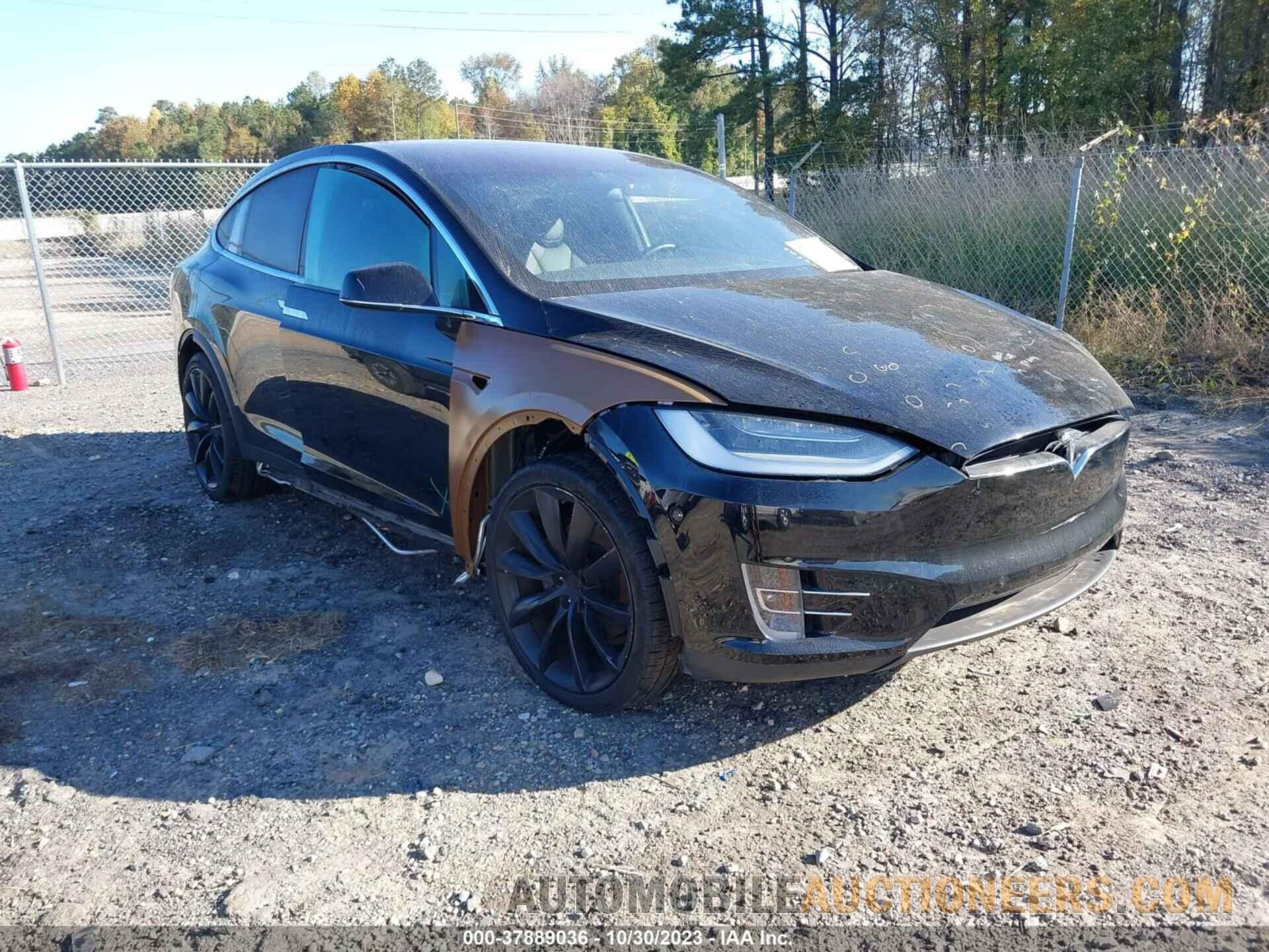 5YJXCBE27LF298726 TESLA MODEL X 2020