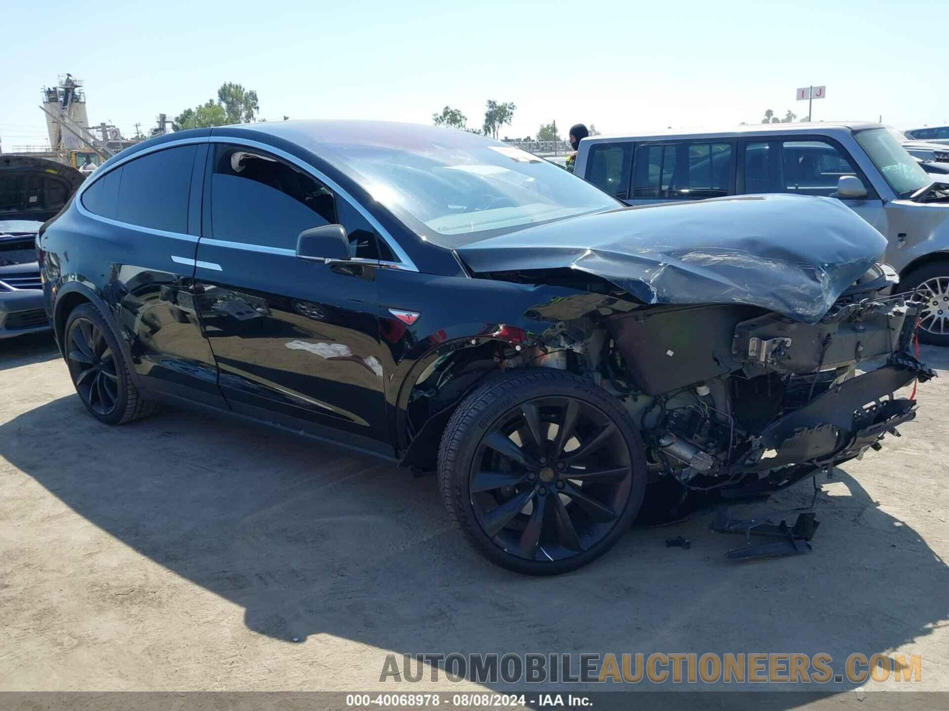 5YJXCBE28GF002733 TESLA MODEL X 2016