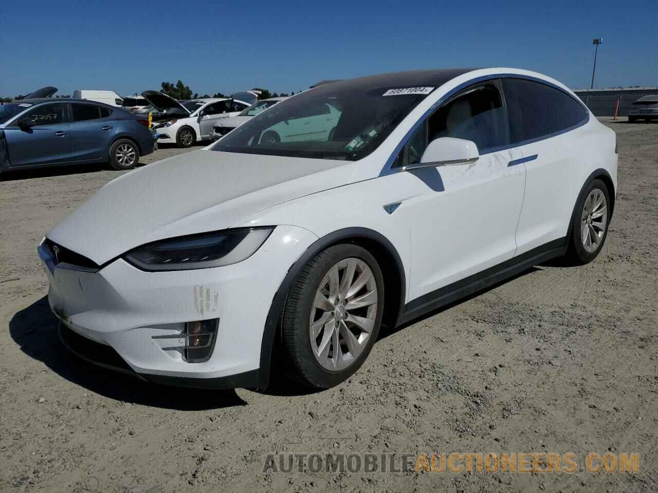 5YJXCBE28GF009052 TESLA MODEL X 2016