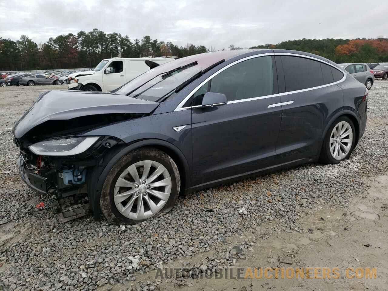 5YJXCBE28GF020262 TESLA MODEL X 2016