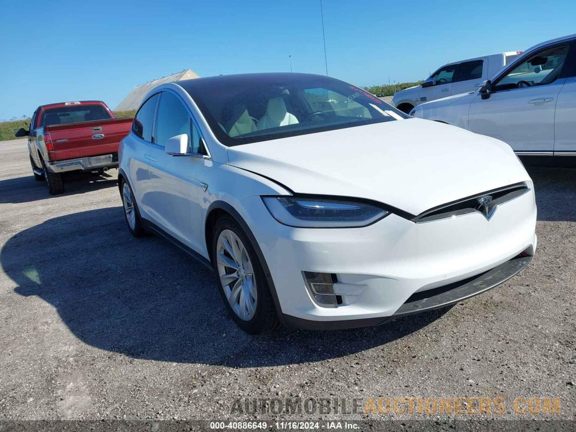 5YJXCBE28GF021024 TESLA MODEL X 2016