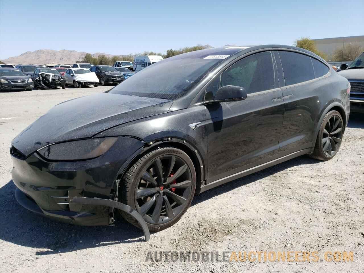 5YJXCBE28HF050184 TESLA MODEL X 2017