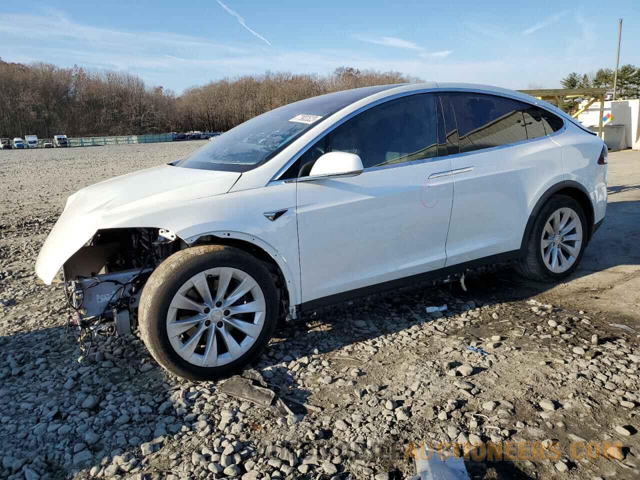 5YJXCBE28LF248840 TESLA MODEL X 2020