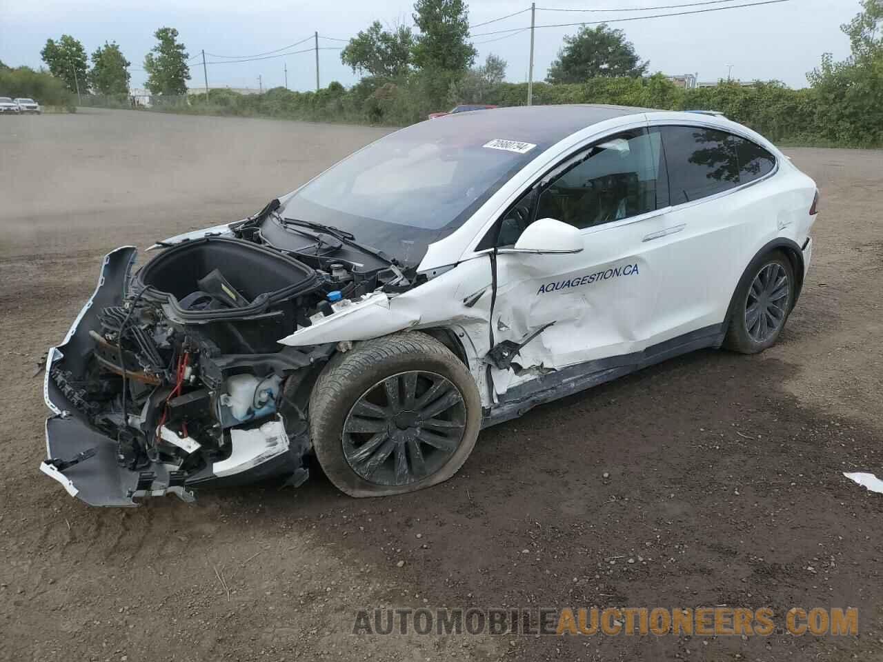 5YJXCBE29GF010730 TESLA MODEL X 2016