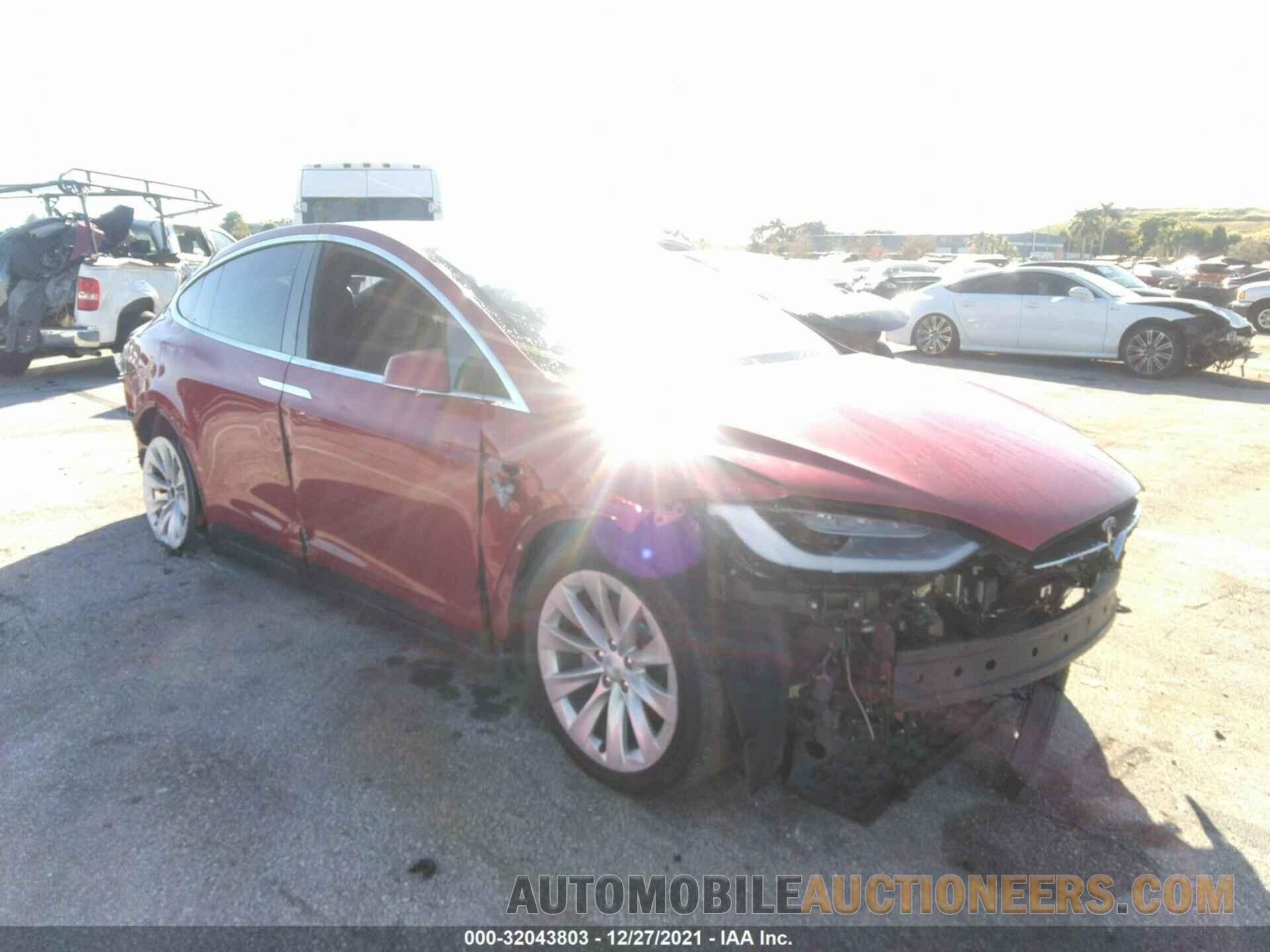 5YJXCBE29GF015409 TESLA MODEL X 2016