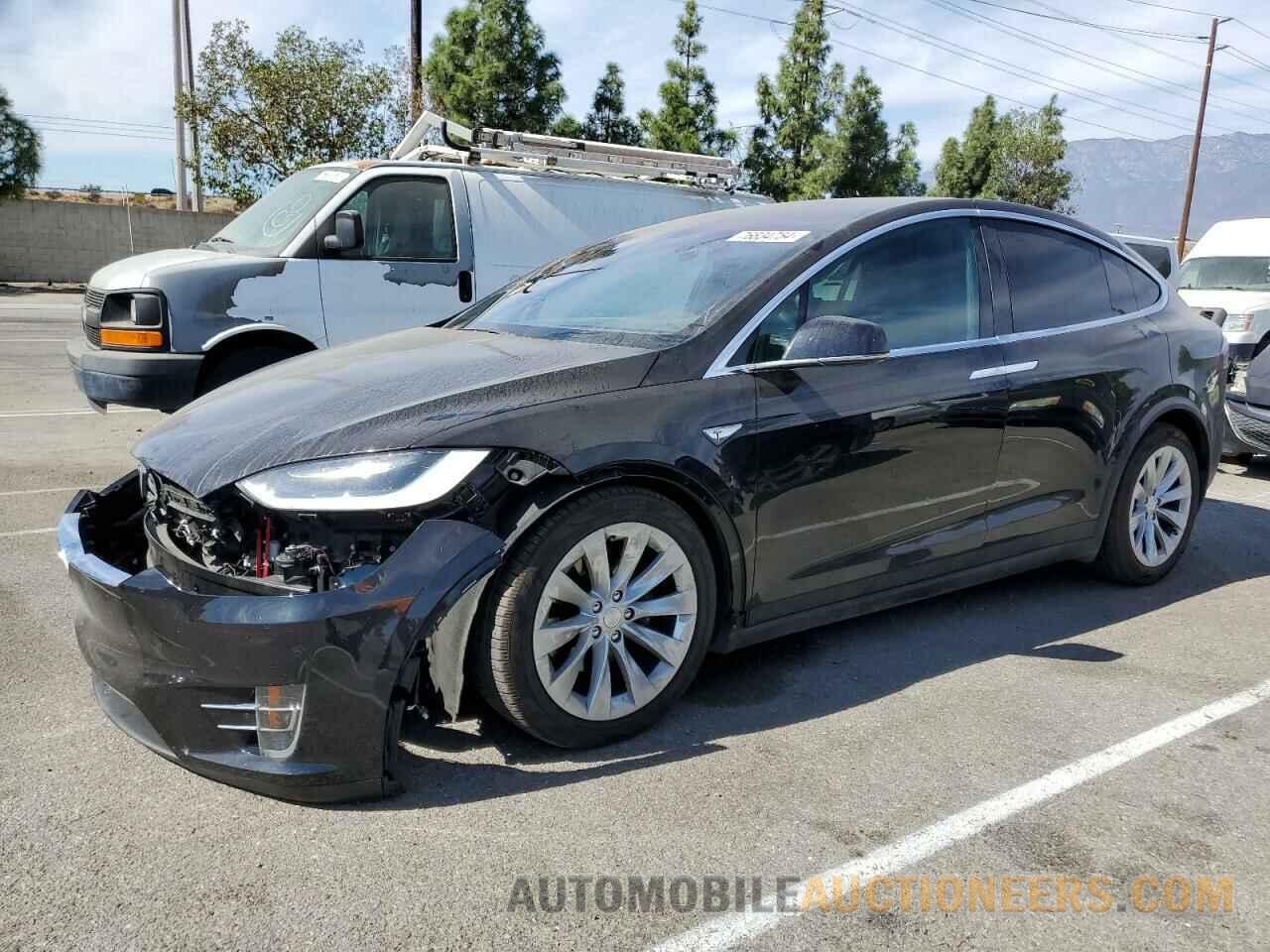 5YJXCBE29GF018939 TESLA MODEL X 2016