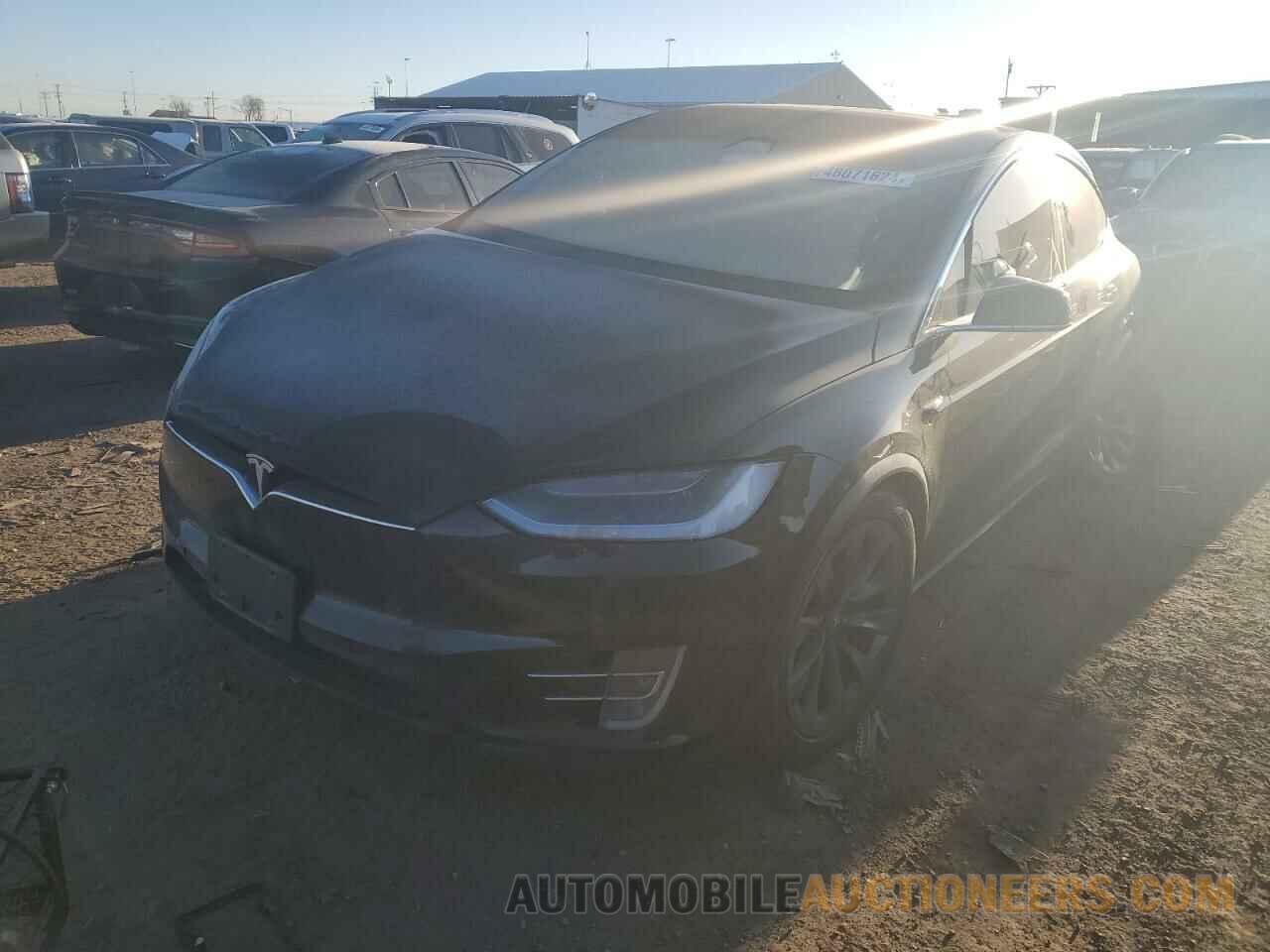 5YJXCBE29HF079046 TESLA MODEL X 2017