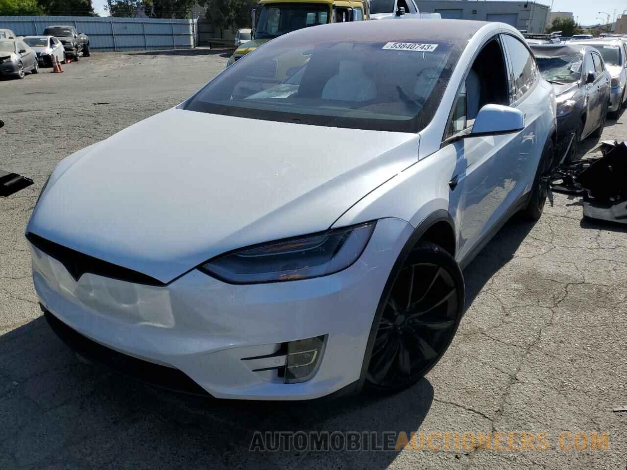 5YJXCBE29LF249463 TESLA MODEL X 2020