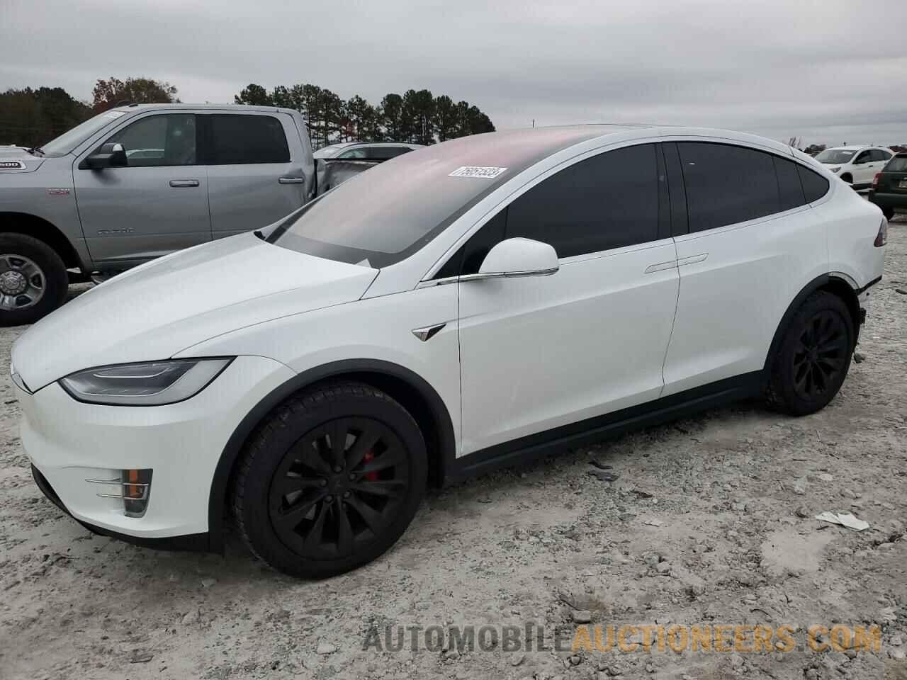 5YJXCBE29LF301836 TESLA MODEL X 2020