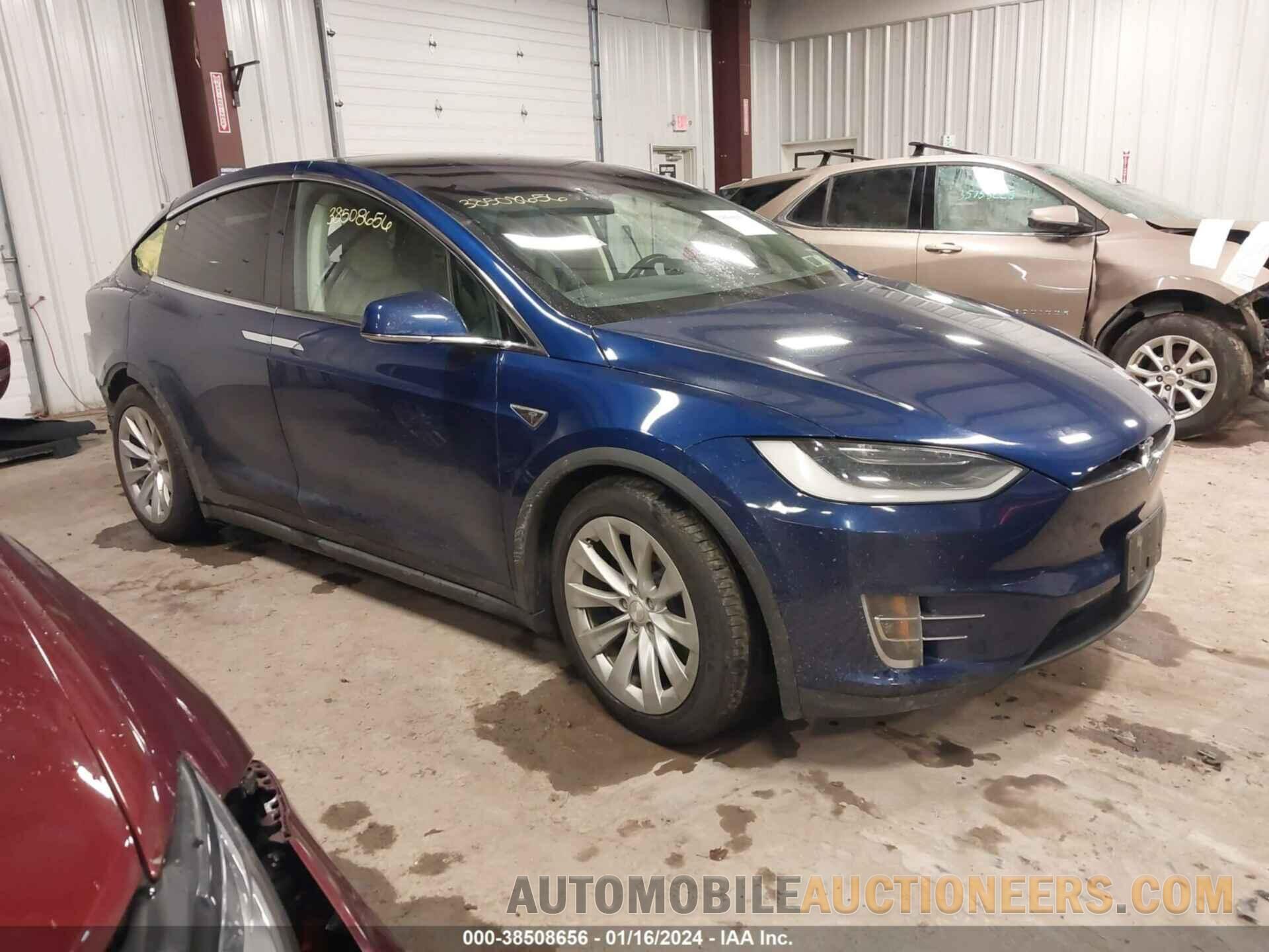 5YJXCBE2XGF005052 TESLA MODEL X 2016