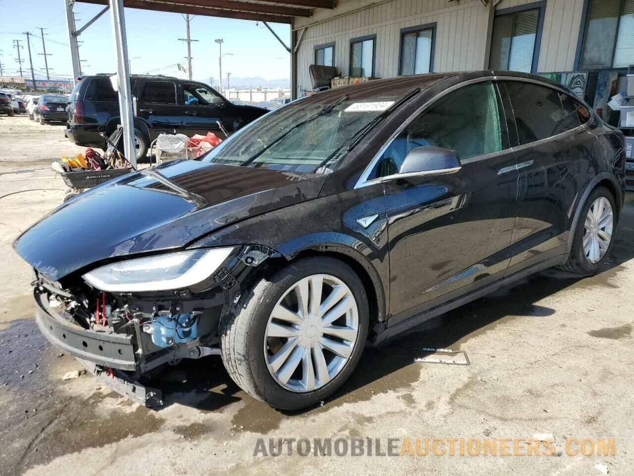 5YJXCBE2XGF008470 TESLA MODEL X 2016