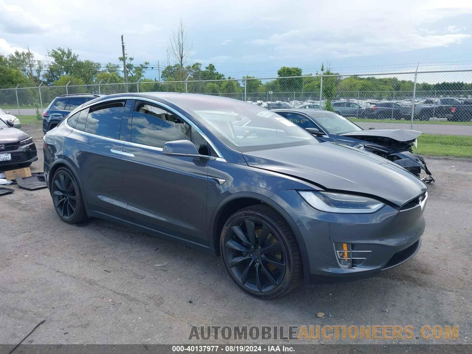 5YJXCBE2XJF112321 TESLA MODEL X 2018