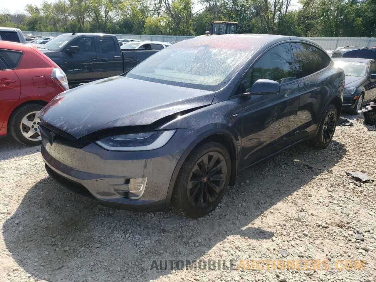 5YJXCBE2XJF121388 TESLA MODEL X 2018