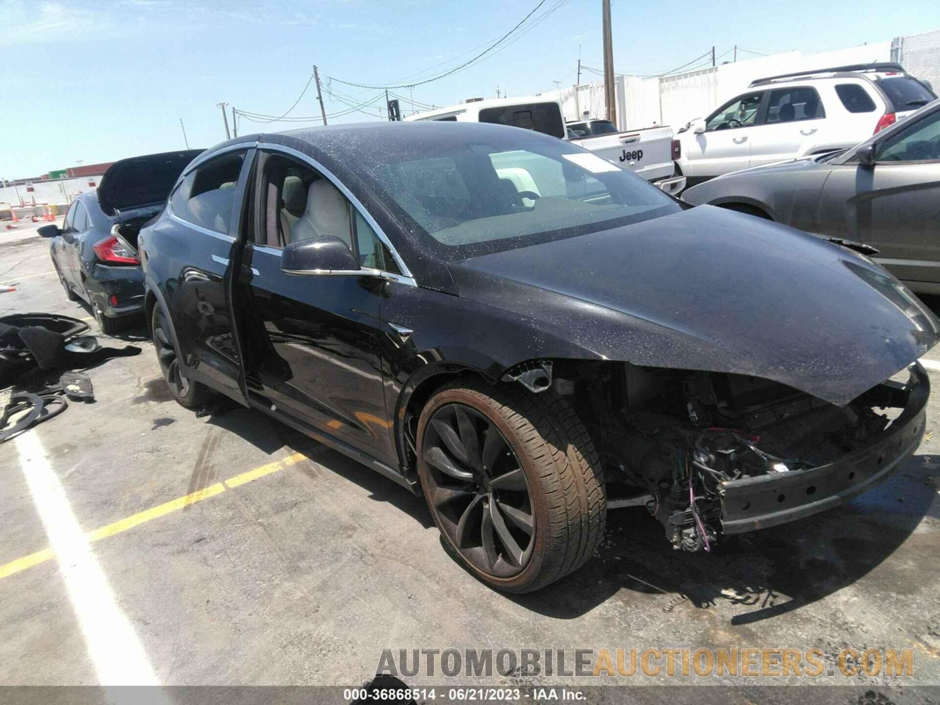 5YJXCBE2XJF121567 TESLA MODEL X 2018