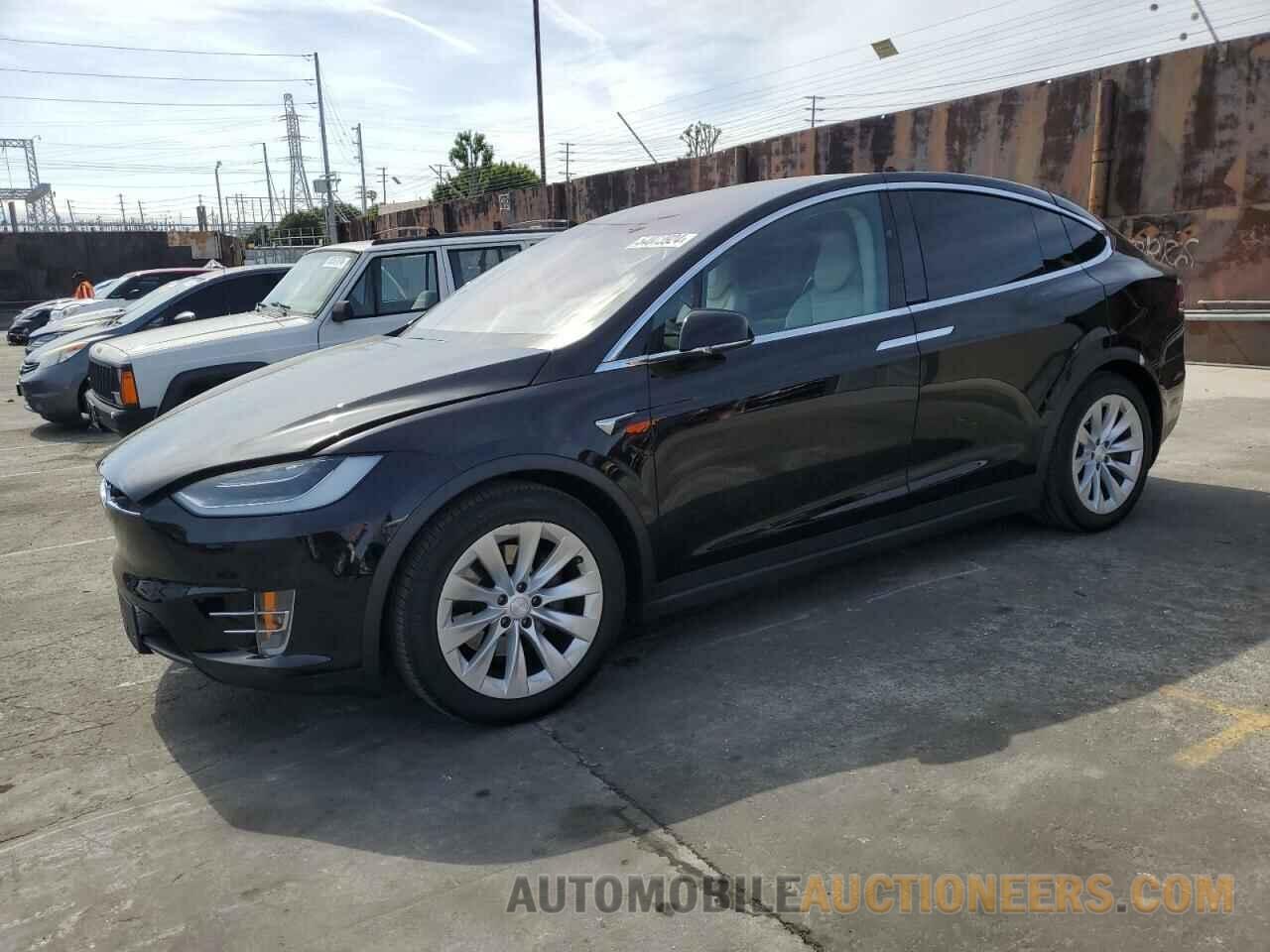 5YJXCBE2XJF133766 TESLA MODEL X 2018