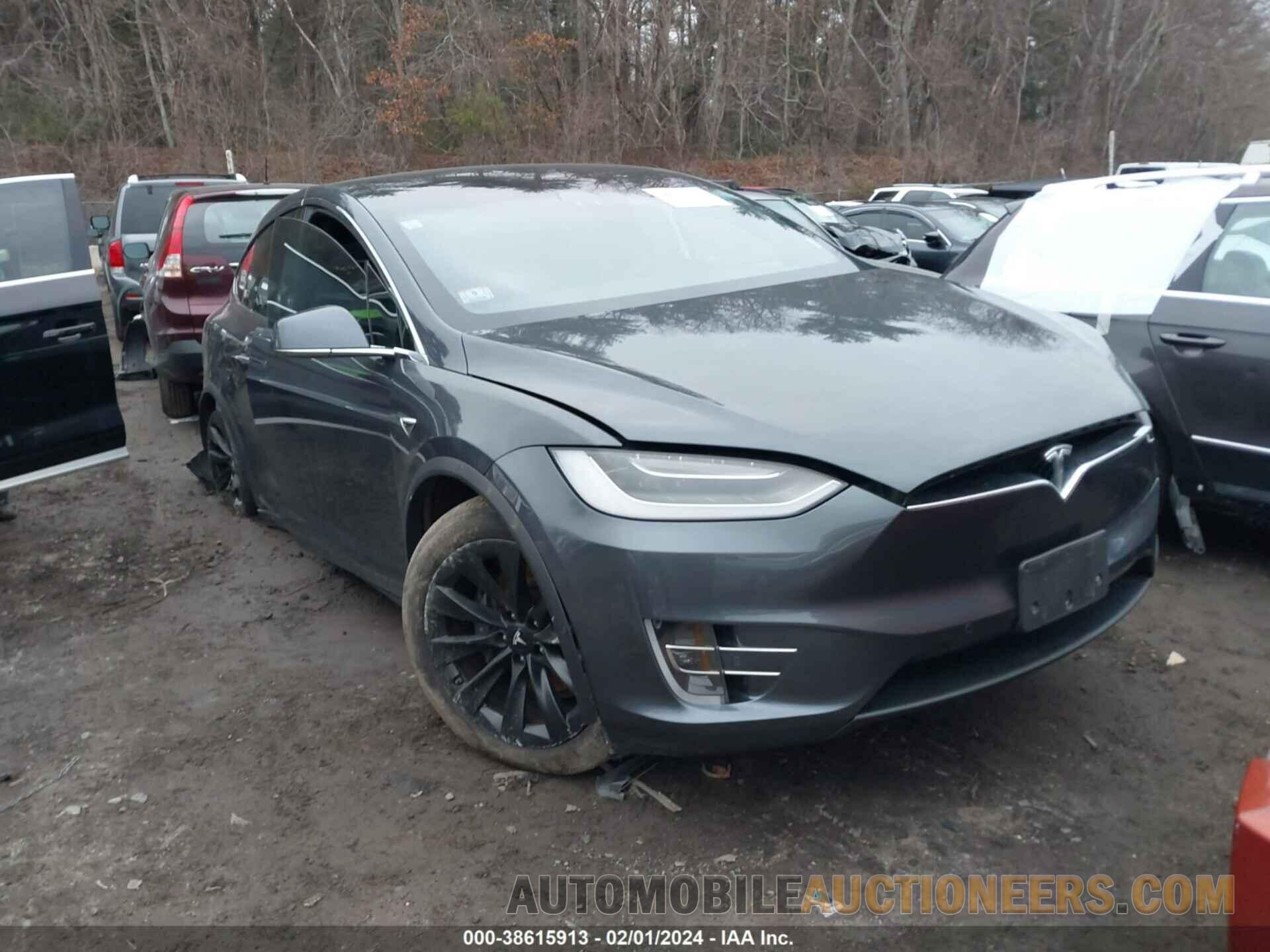 5YJXCBE2XKF201338 TESLA MODEL X 2019