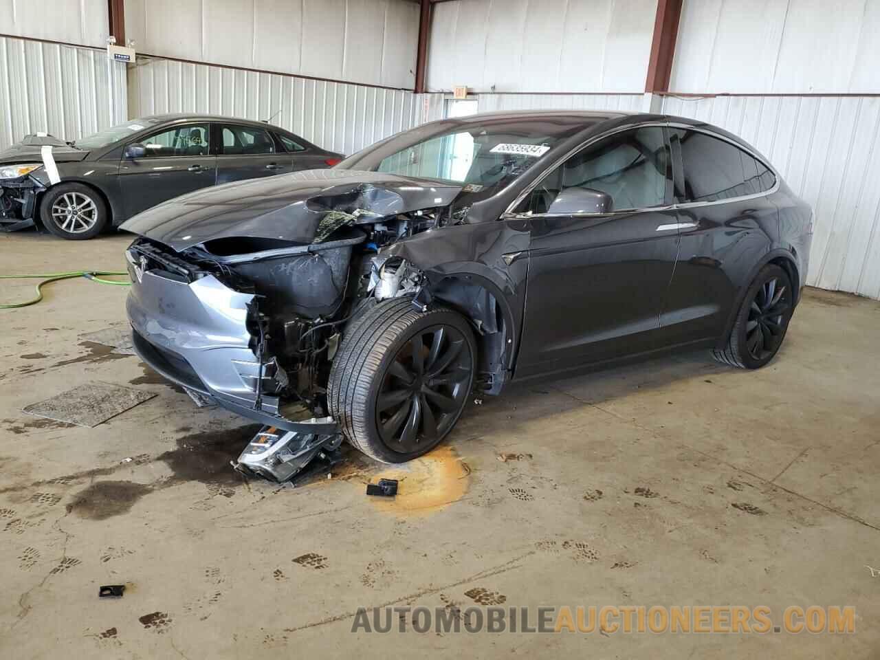 5YJXCBE2XKF211366 TESLA MODEL X 2019