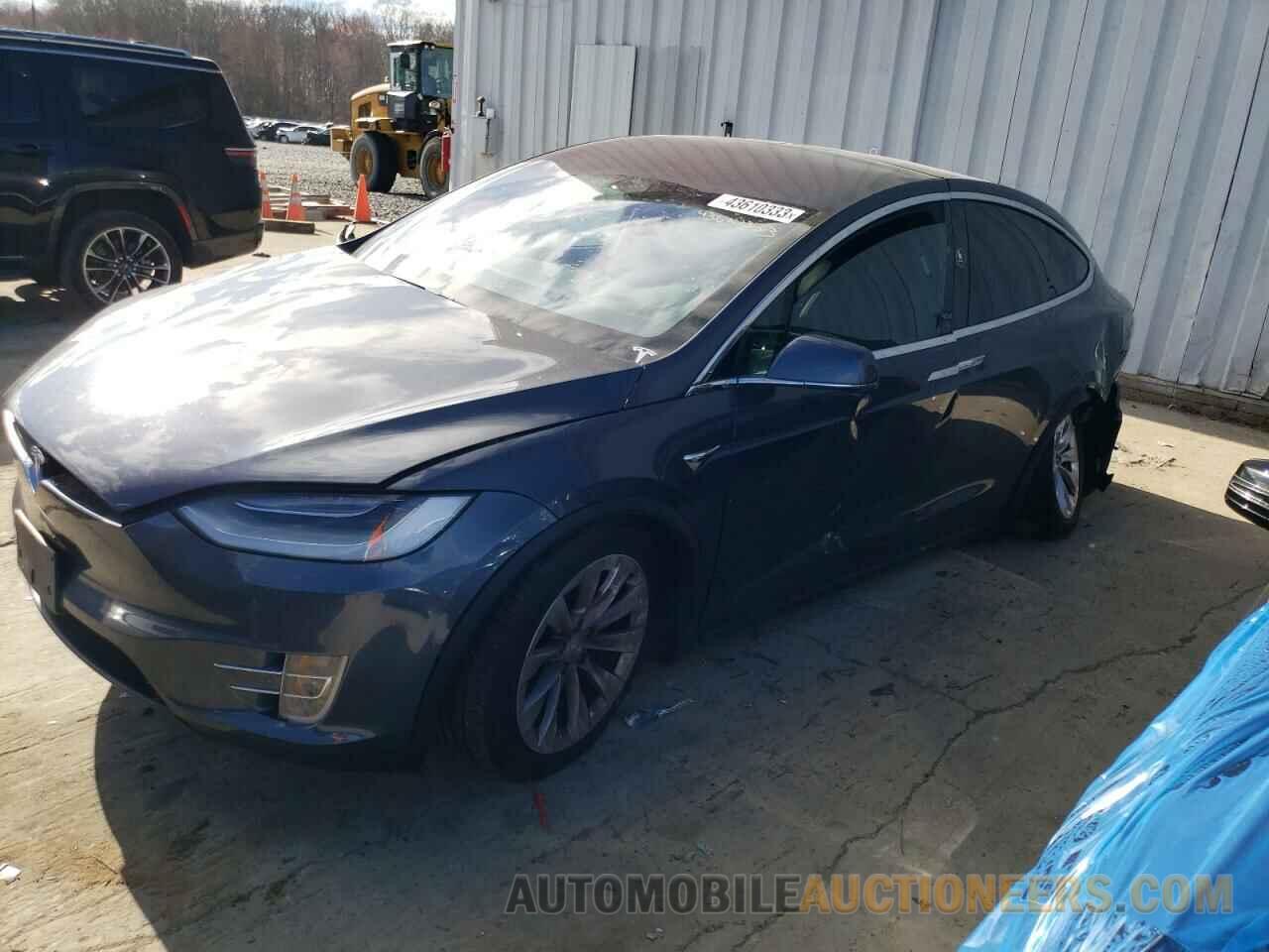 5YJXCBE2XLF263100 TESLA MODEL X 2020