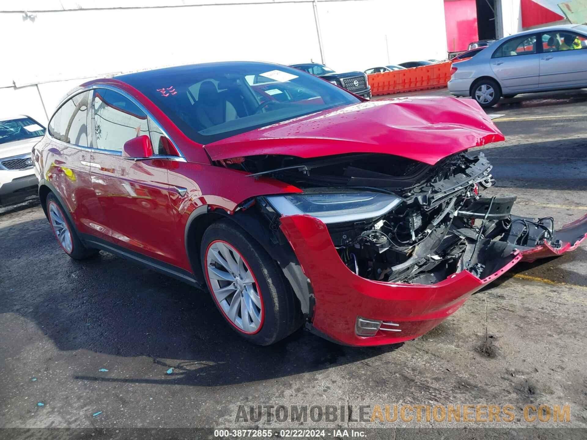 5YJXCBE2XMF323829 TESLA MODEL X 2021