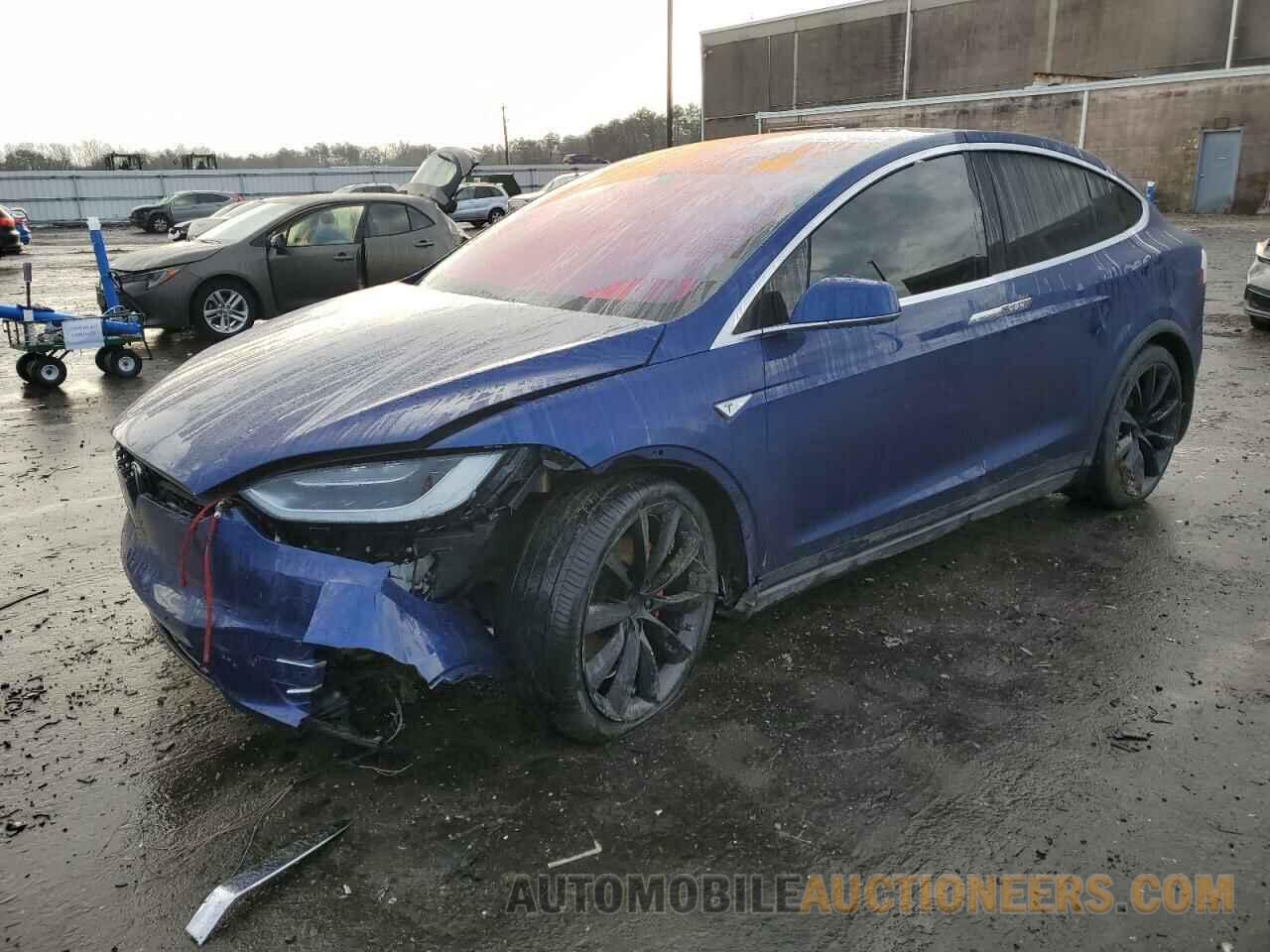 5YJXCBE41GF001165 TESLA MODEL X 2016