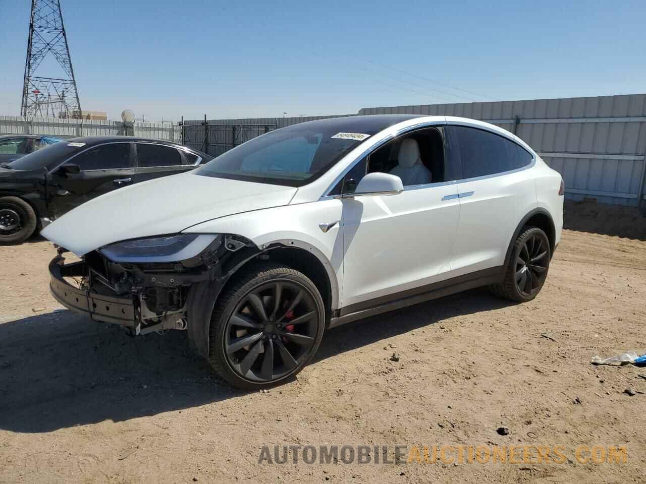 5YJXCBE41JF134192 TESLA MODEL X 2018