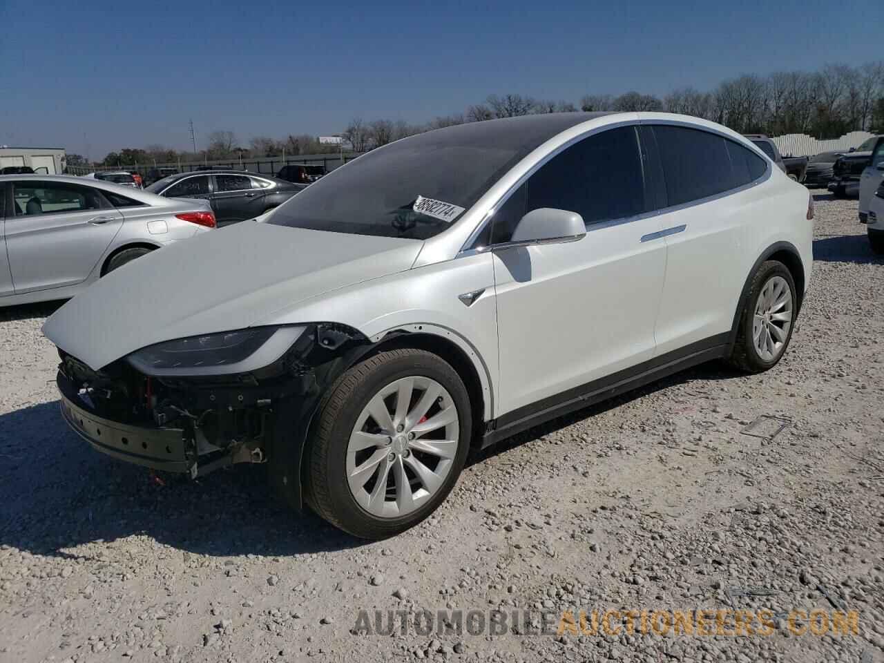 5YJXCBE41JF142955 TESLA MODEL X 2018