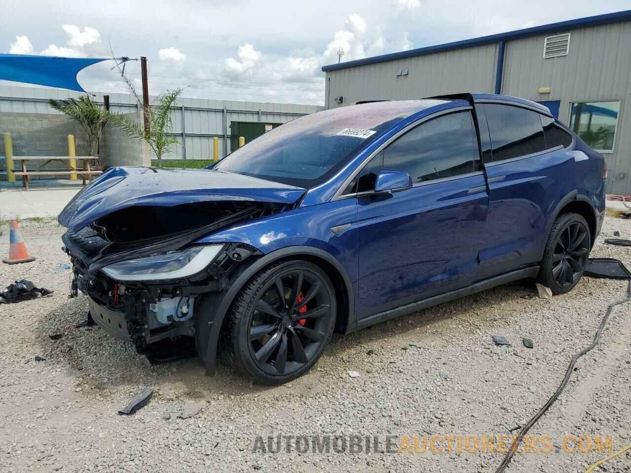 5YJXCBE43GF012183 TESLA MODEL X 2016