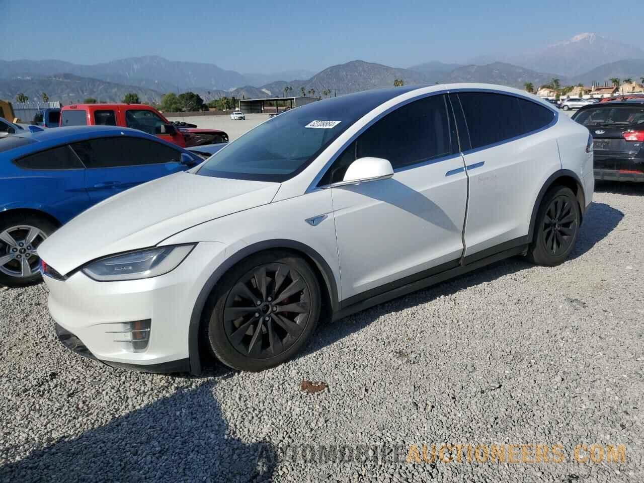 5YJXCBE43GF019800 TESLA MODEL X 2016